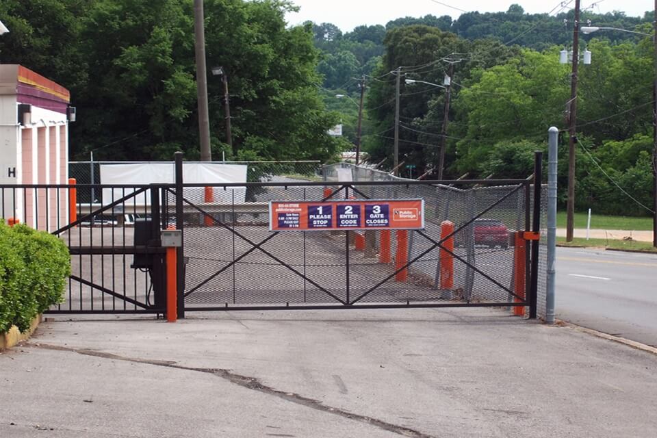Public Storage  6917 Oporto Madrid Blvd S in Irondale, AL
