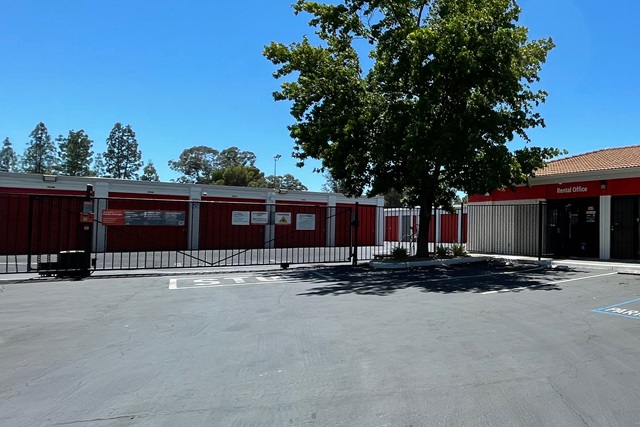 Public Storage  1199 Western Street in Fairfield, CA