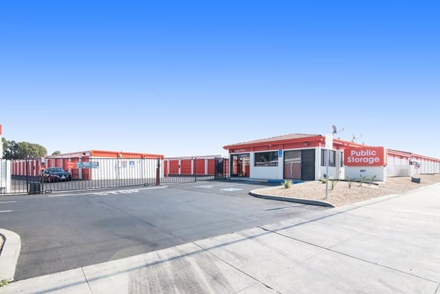 30 x 10 Public Storage: Self Storage Unit in Antioch, California