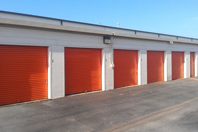 Property 350 image number 1