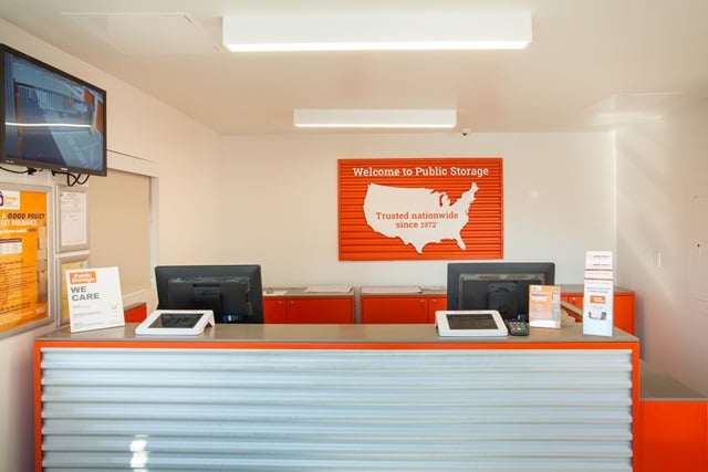 Property 352 image number 2