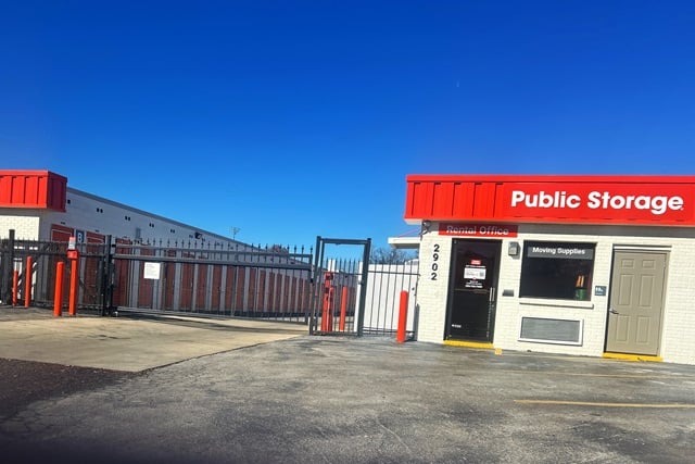 Public Storage  2902 Drake Ave SW in Huntsville, AL