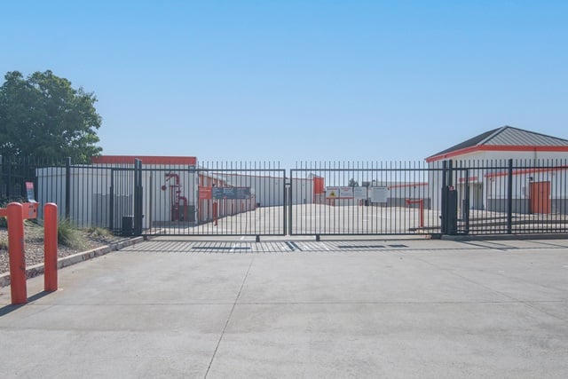 Public Storage  7427 Roseville Road in Citrus Heights, CA