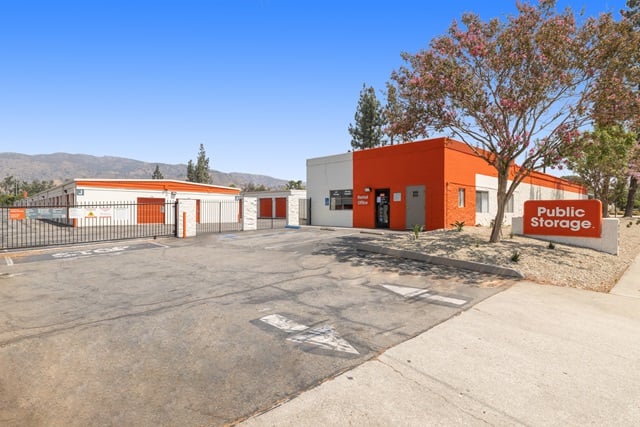 20×10 Self Storage Unit in San Dimas, CA 211 W Allen Ave San Dimas, California