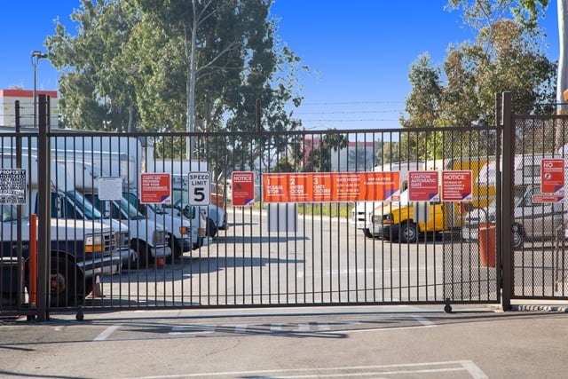 Public Storage  7500 Whitsett Ave in North Hollywood, CA