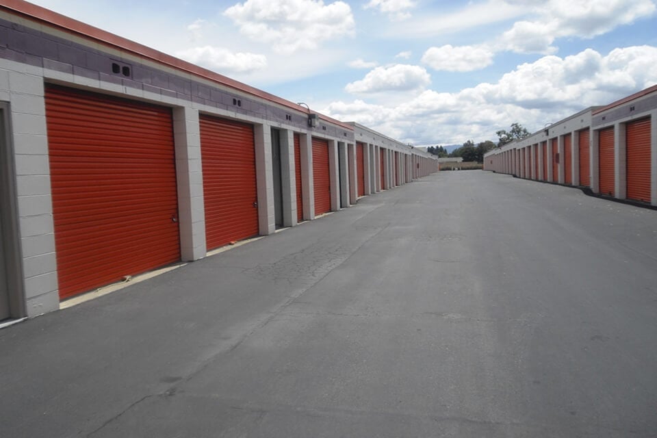 30×10 Garage in Sunnyvale, CA 620 East Arques Ave Sunnyvale, California 2