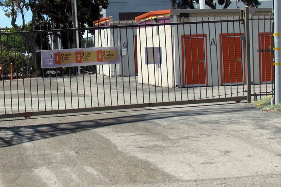 Public Storage  620 East Arques Ave in Sunnyvale, CA
