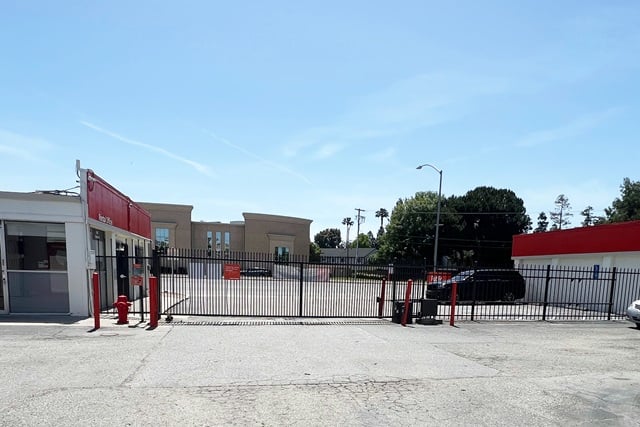 Public Storage  231 W Capitol Expressway in San Jose, CA