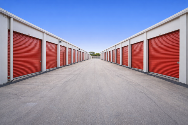 Property 390 image number 1