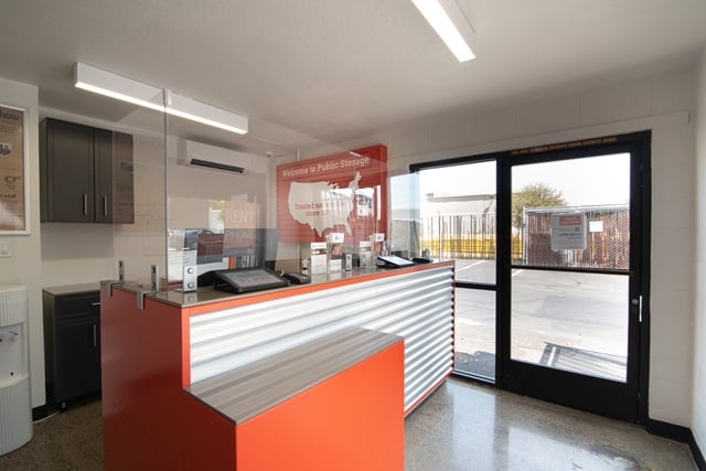 Property 392 image number 2