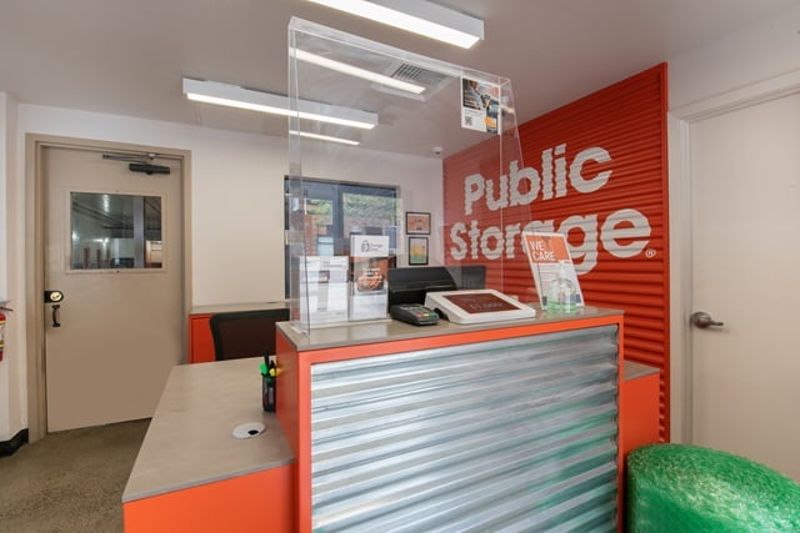 Property 393 image number 2