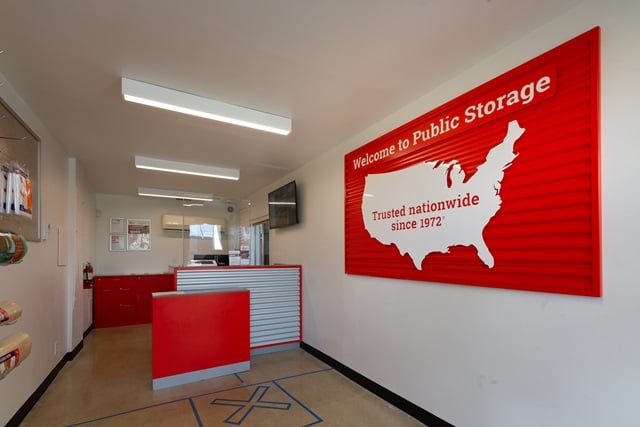 Property 408 image number 2