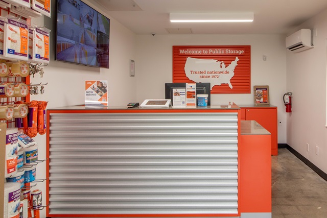 Property 409 image number 2