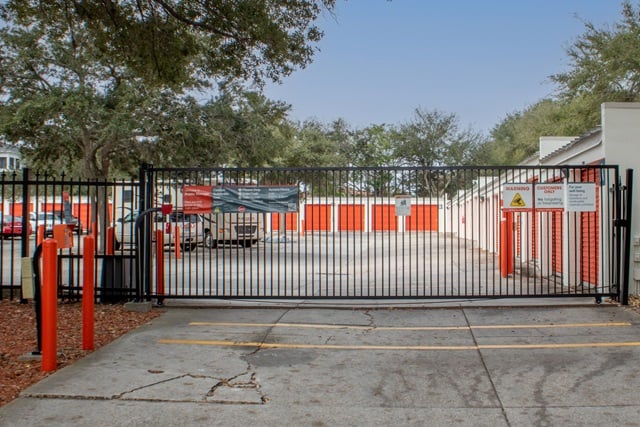 Public Storage  900 S Kirkman Road in Orlando, FL
