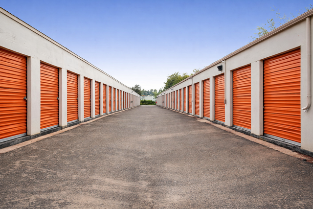 Property 411 image number 1