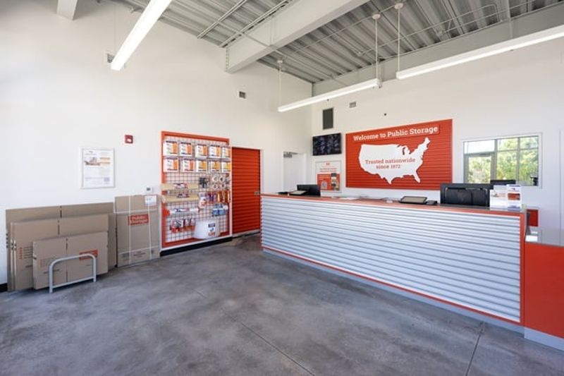 Property 413 image number 2