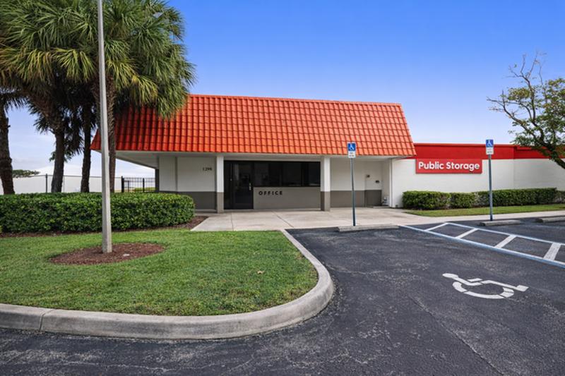 Public Storage
