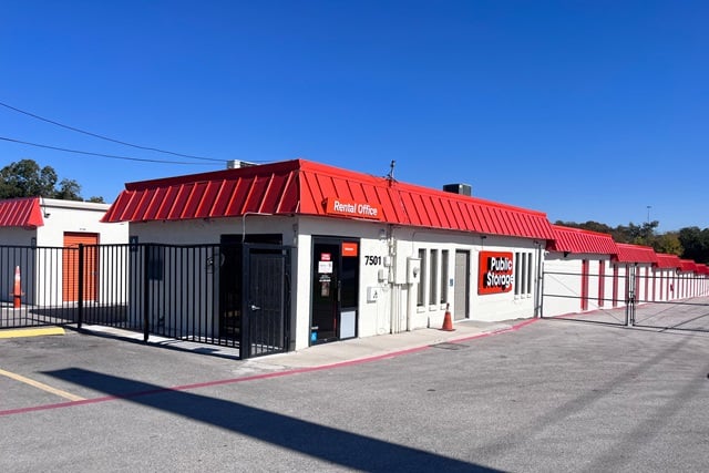 Richland Hills, TX, Self-Storage Units Near 7501 Baker Blvd | Public ...