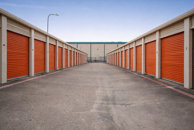 Property 422 image number 1