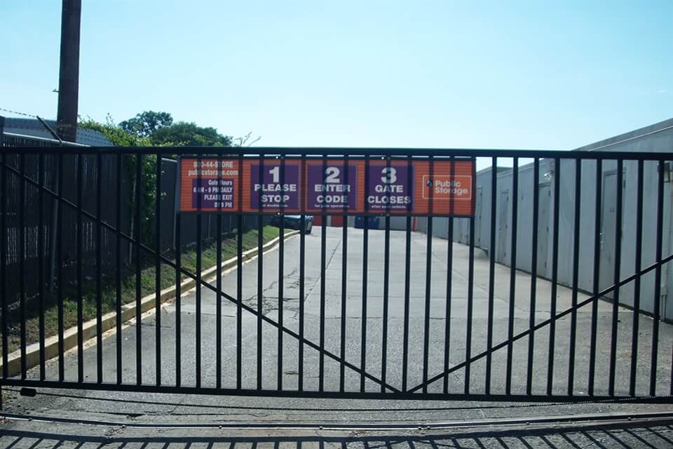 Public Storage  3125 Dickerson Pike in Nashville, TN
