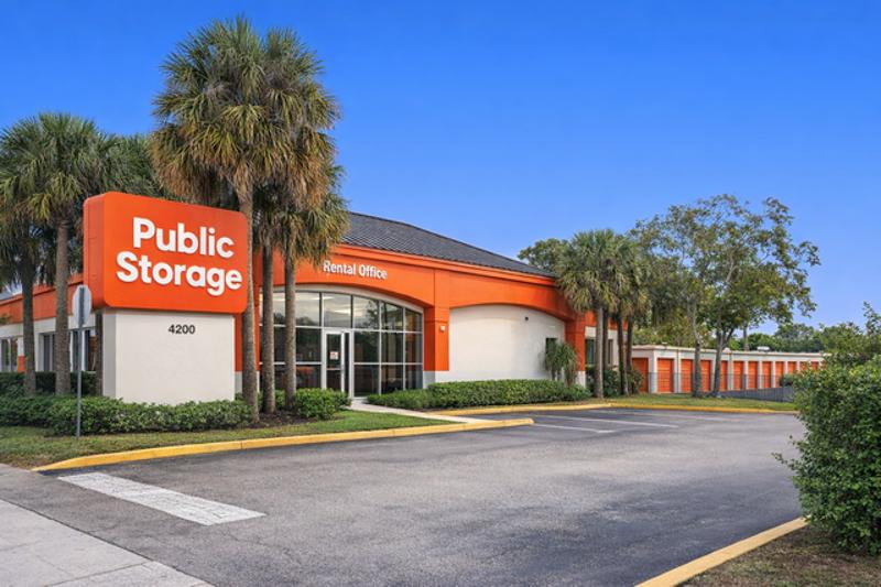 Public Storage - image 1