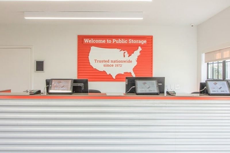 Property 433 image number 2