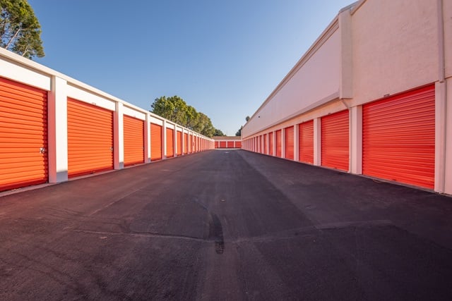 30×10 Self Storage Unit in San Leandro, CA 15285 Hesperian Blvd San Leandro, California 2