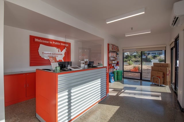 Property 440 image number 2