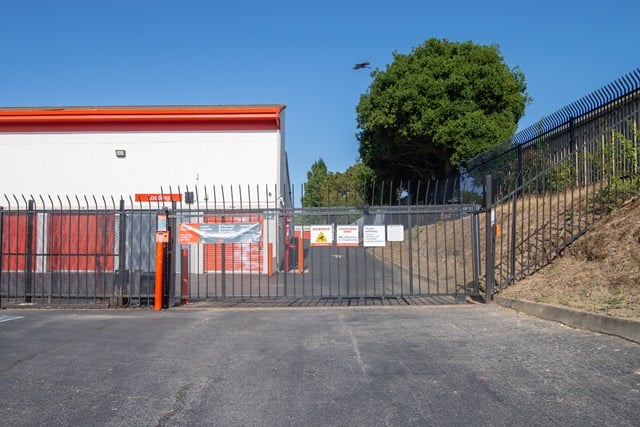 Property 441 image number 3