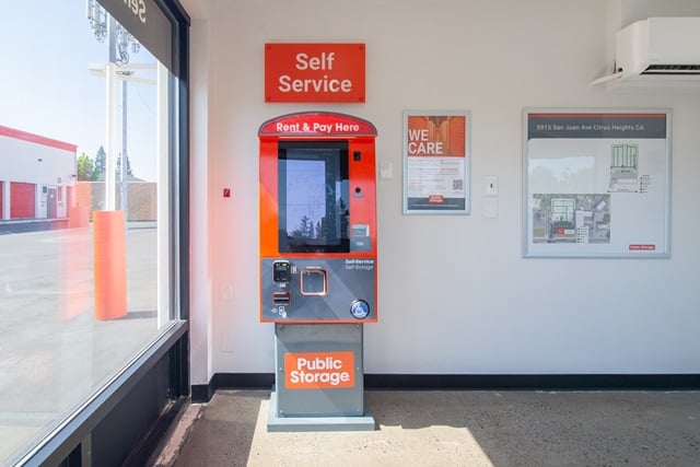 Property 444 image number 2