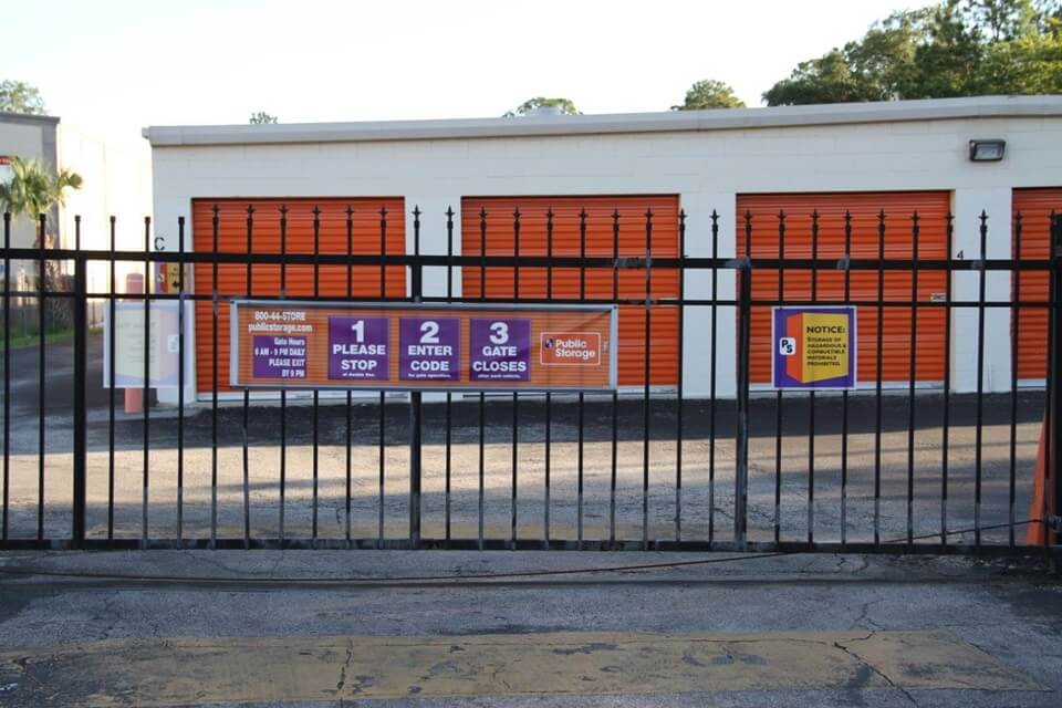 Public Storage  8523 Baymeadows Road in Jacksonville, FL