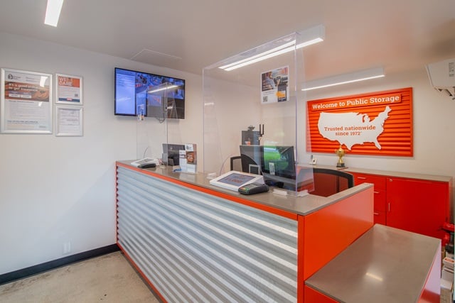 Property 471 image number 2