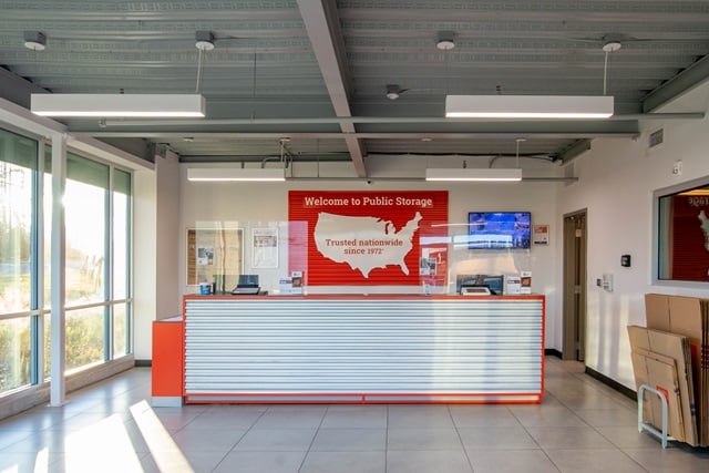 Property 475 image number 2