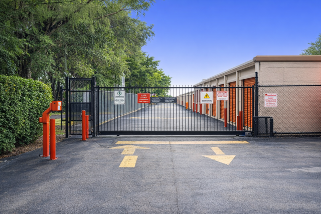 Property 480 image number 3