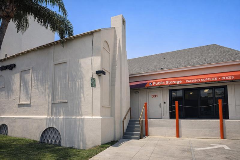 Public Storage