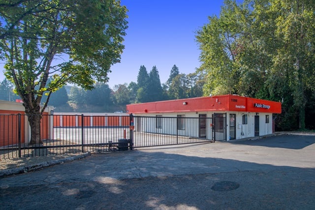 20×10 Self Storage Unit in Milwaukie, OR 11800 SE 40th Ave Milwaukie, Oregon