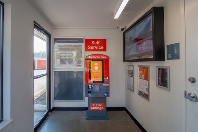 Property 492 image number 2