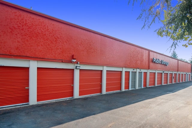 Self Storage Unit in Kirkland, Washington 1