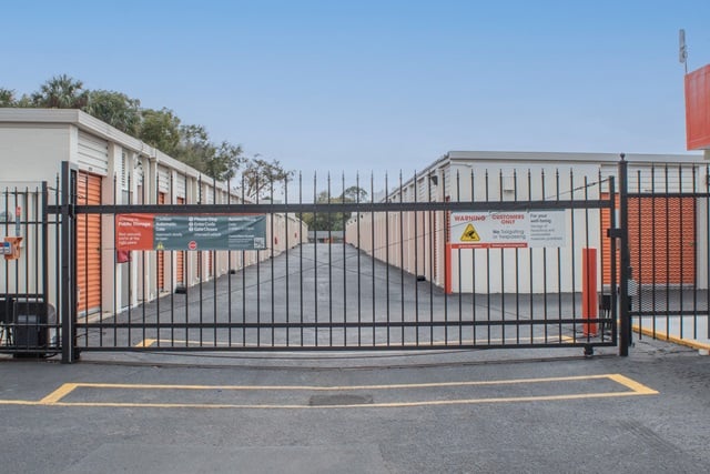 Public Storage  1080 E Altamonte Dr in Casselberry, FL