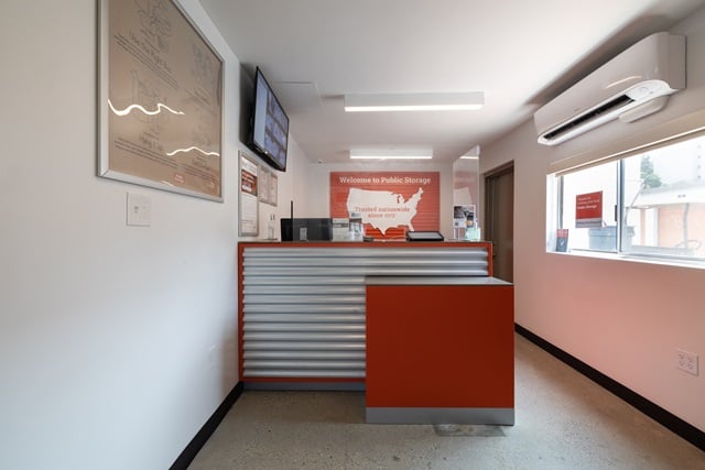 Property 52 image number 2