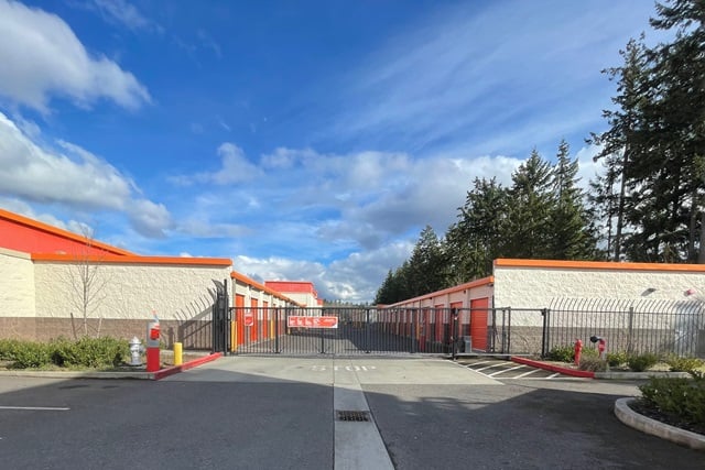 Public Storage  16311 Meridian Ave E in Puyallup, WA