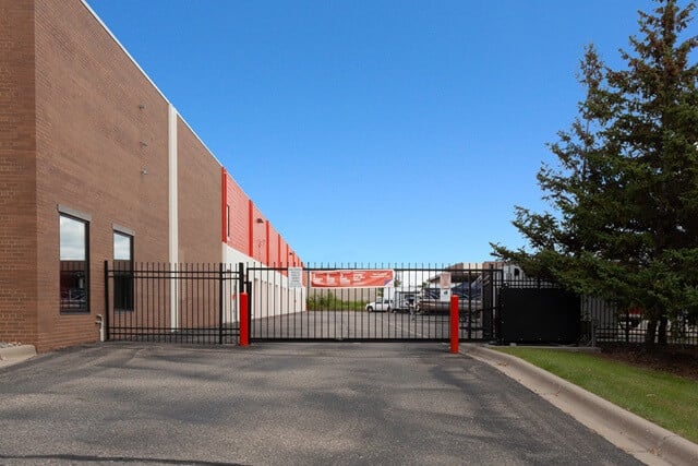 Public Storage  150 W 81st Street in Minneapolis, MN
