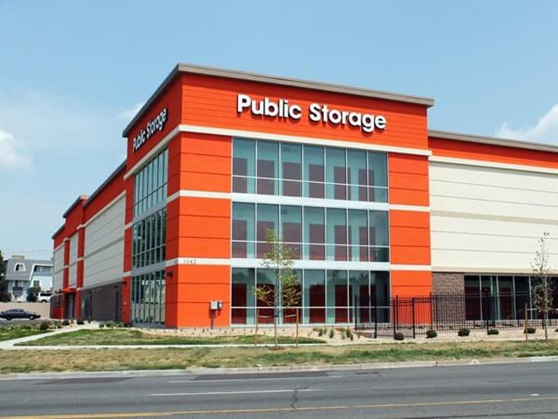 Denver, CO, Self-Storage Units Near 1042 S Parker Rd | Public Storage®