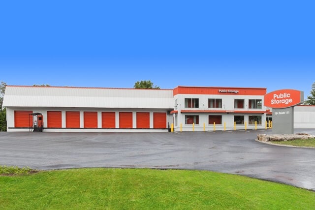 Hampstead, NH, SelfStorage Near 184 State Route 111 18447264531 I