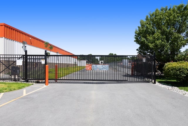 Public Storage  1530 W Northfield Dr in Brownsburg, IN