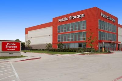 Public Storage