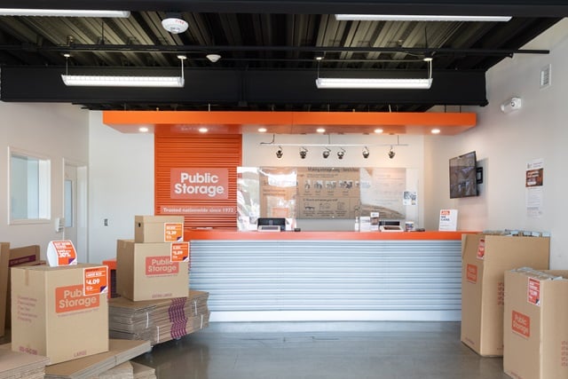 Public Storage in Pasadena, TX  2700 Shaver Street 3