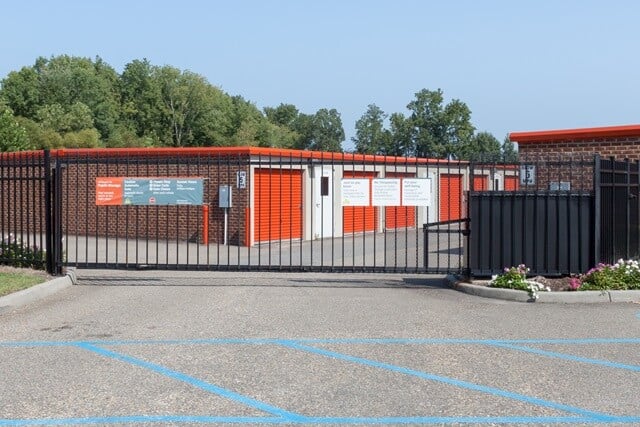 Public Storage  3036 N Armistead Ave in Hampton, VA