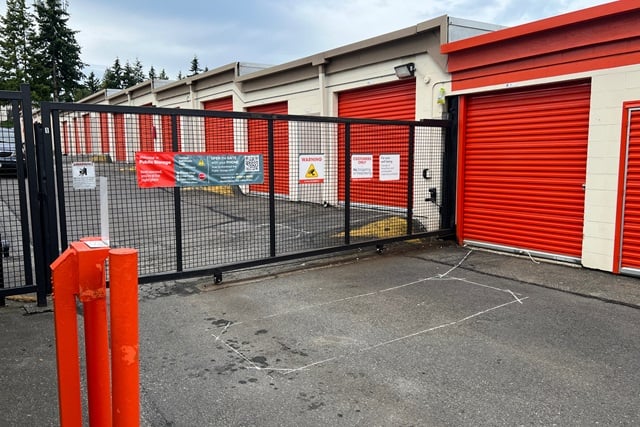 Public Storage  12020 Highway 99 in Everett, WA