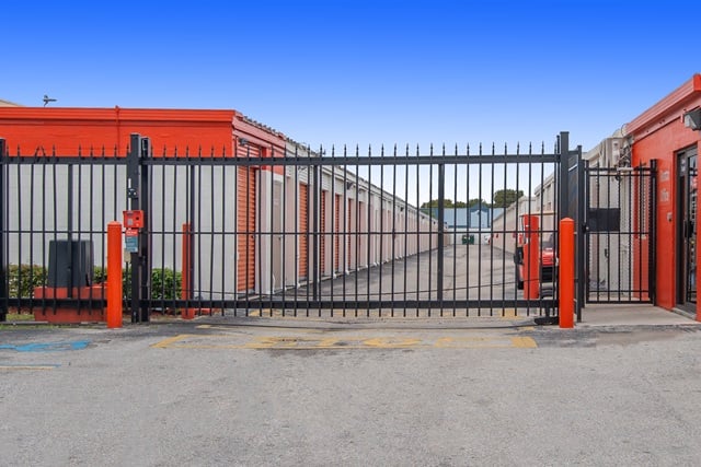 Public Storage  7930 W 20th Ave in Hialeah, FL